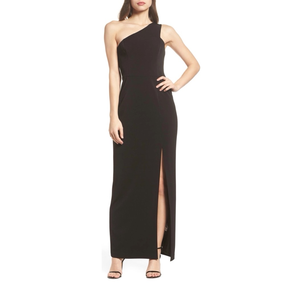 Vince Camuto One Shoulder Column Gown